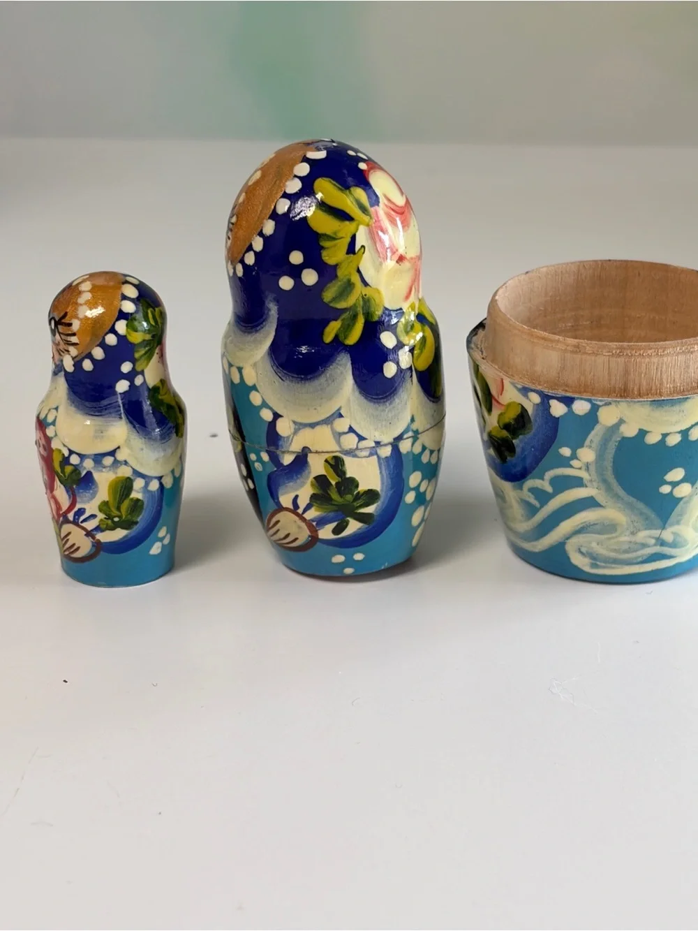 Signed Hand Painted Russian Matryoshka Nesting Dolls  Incomplete AS IS
